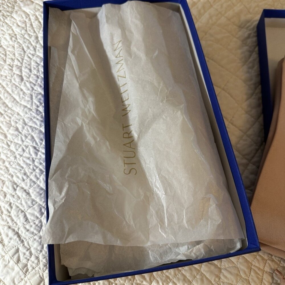 Stuart Weitzman Power 50 Stuart Kitten Heel Pumps - image 7